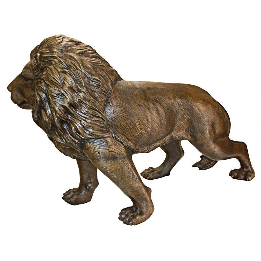 Design Toscano Guardian Lion Cast Bronze Garden Statue: Right Foot Forward AS221552