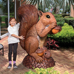 Design Toscano Wirral the Enormous Squirrel Statue NE150347