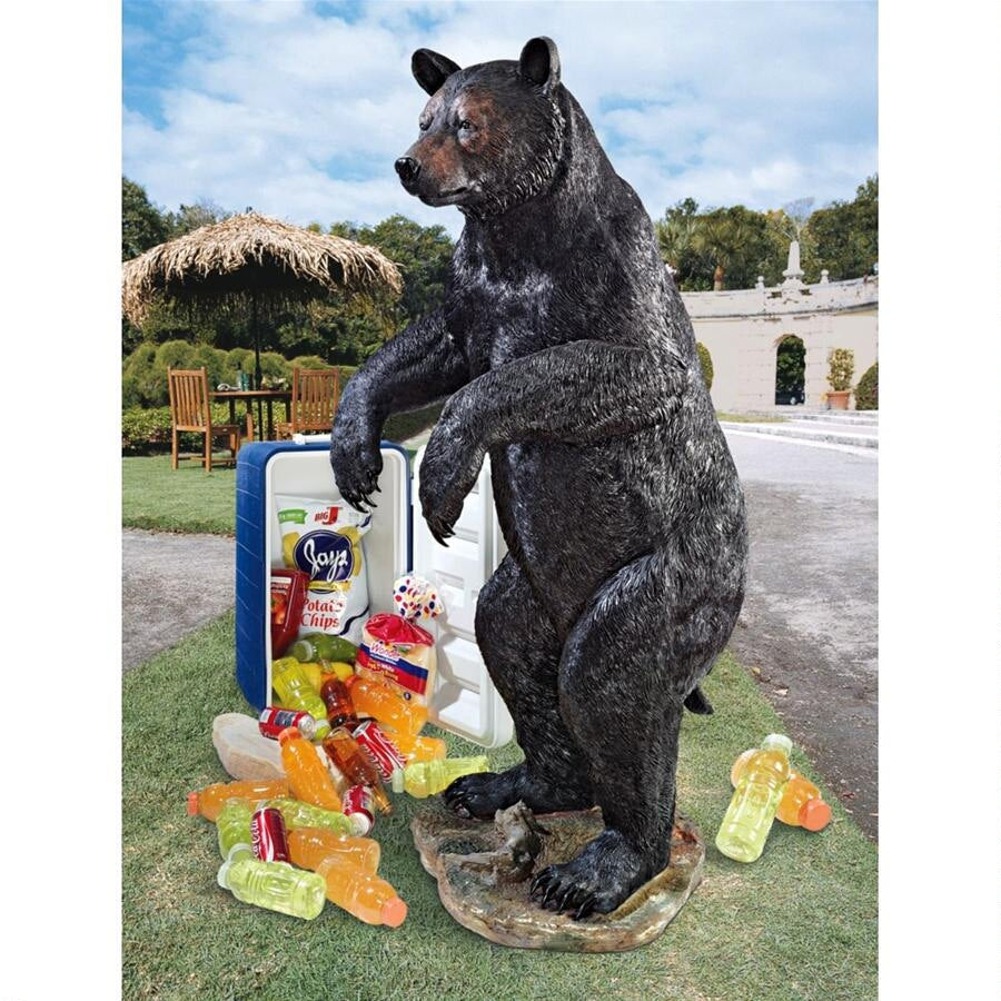 Design Toscano Fishing for Trouble Bear Statue: Grande KY157