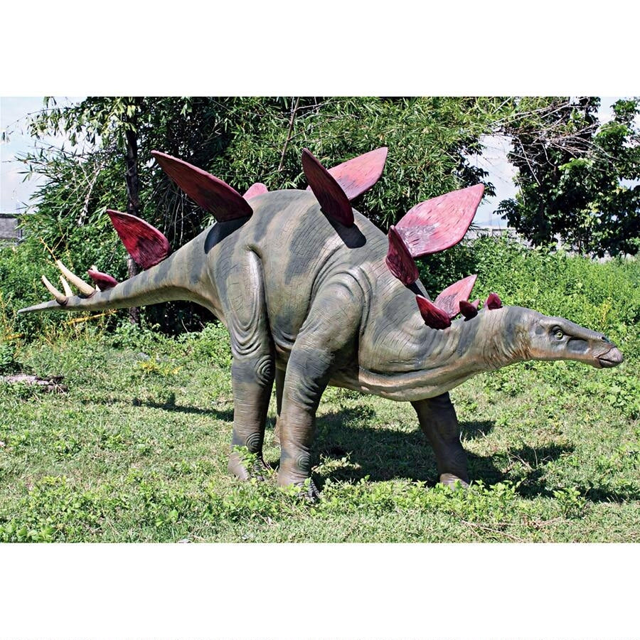 Design Toscano Jurassic-Sized Stegosaurus Dinosaur Statue NE100045